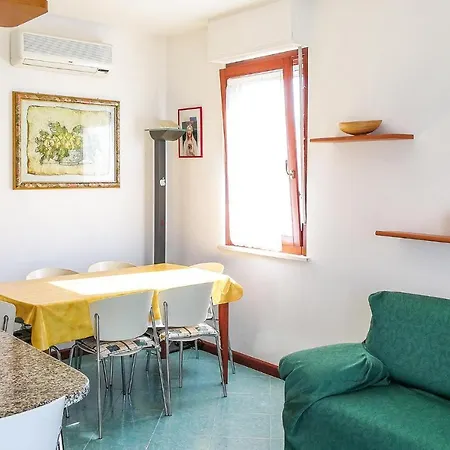 2 Bedroom Cozy In Апартаменты *